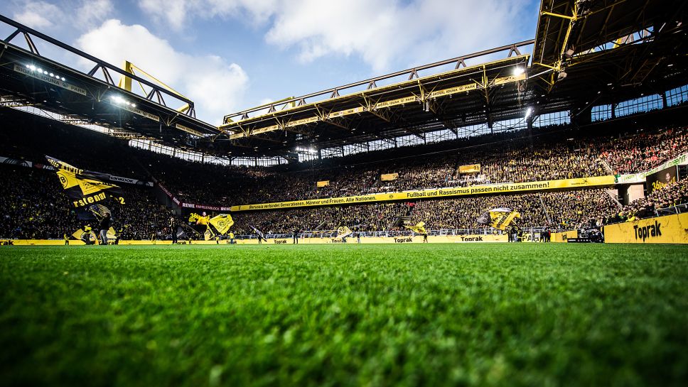 Borussia Dortmund vs Freiburg: Ponturi Pariuri - 03.10.2020